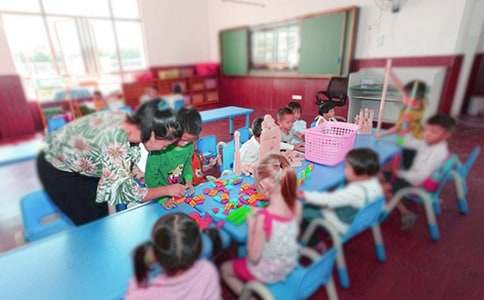 （精）幼兒園學(xué)年度工作計劃