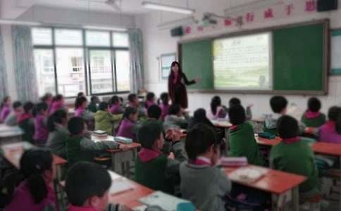 《小小的船》教學(xué)設(shè)計（精選23篇）
