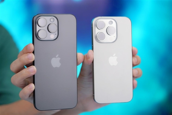 你注意過沒！iPhone攝像頭旁邊竟然有個(gè)小孔：作用揭秘